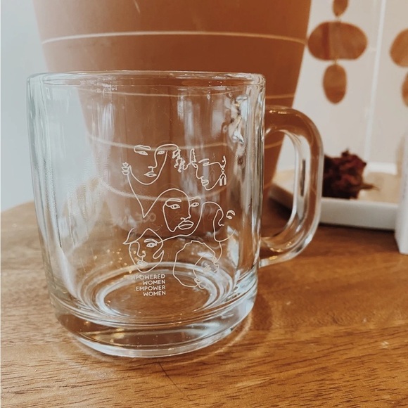 EMPOWERED WOMEN MUG (CLEAR) new - Picture 2 of 6